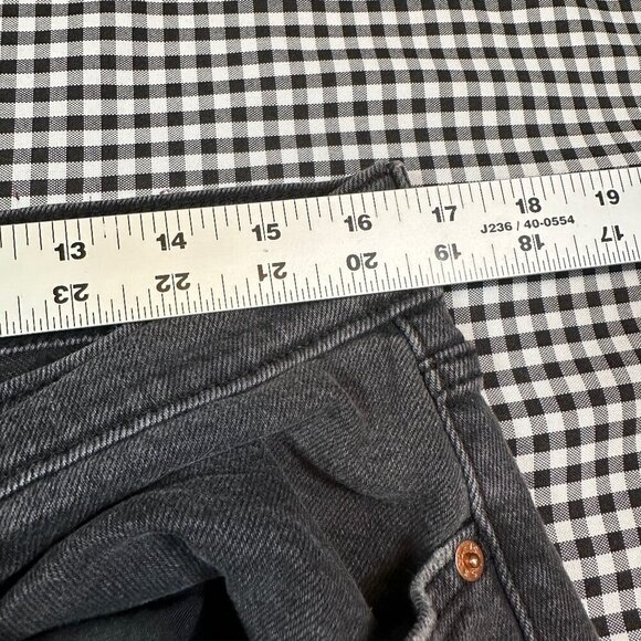 Levi's Wedgie Straight Grey Distressed Denim Jeans Women's Size 16W - Picture 4 of 6